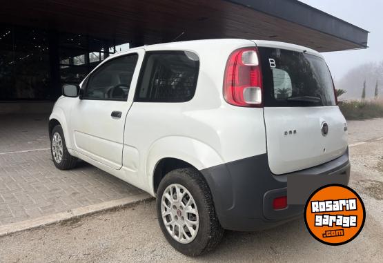 Autos - Fiat UNO 3P CARGO 1.4 8V 2016 Nafta 330000Km - En Venta