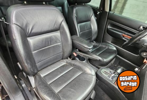 Autos - Volkswagen Bora 1.8 Highline T Tiptr 2012 Nafta 77000Km - En Venta