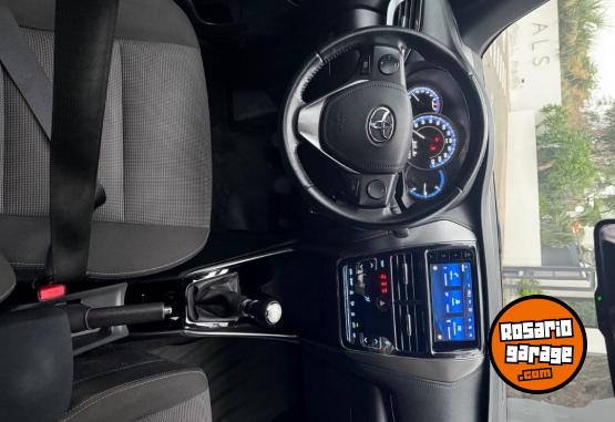 Autos - Toyota Yaris xls MT 5P 2023 Nafta 77309Km - En Venta