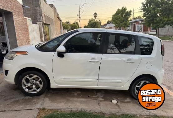 Autos - Citroen Pocasso C3 2015 Nafta 143000Km - En Venta