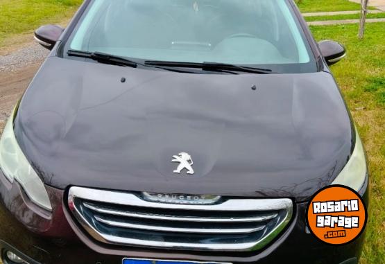 Autos - Peugeot 2008 2017 Nafta 200000Km - En Venta
