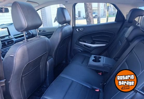 Autos - Ford ECOSPORT TITANIUM 2022 Nafta 49000Km - En Venta