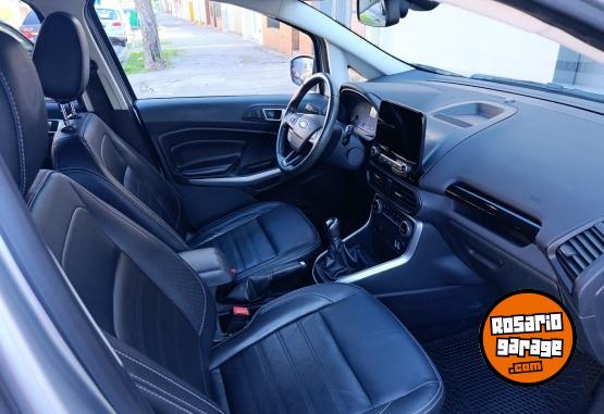 Autos - Ford ECOSPORT TITANIUM 2022 Nafta 49000Km - En Venta