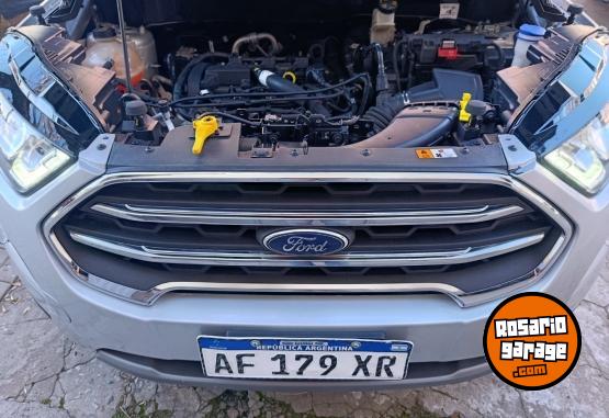 Autos - Ford ECOSPORT TITANIUM 2022 Nafta 49000Km - En Venta
