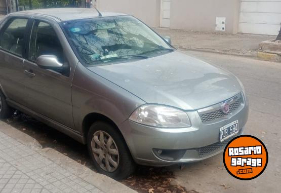 Autos - Fiat Siena 2016 GNC 140000Km - En Venta