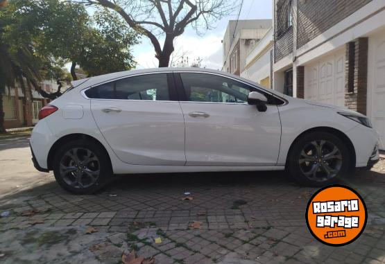 Autos - Chevrolet CRUZE LTZ 2017 Nafta 70000Km - En Venta