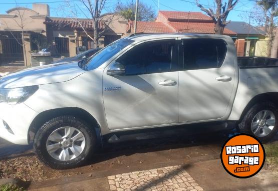 Camionetas - Toyota Srv 4x4 2018 Diesel 170000Km - En Venta