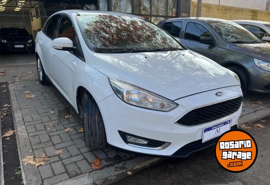 Autos - Ford Focus SE PLUS 2017 Nafta 90000Km - En Venta