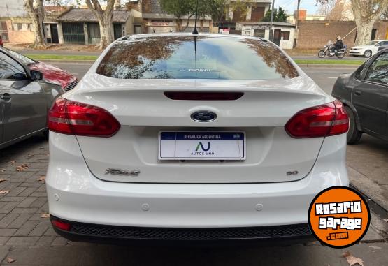 Autos - Ford Focus SE PLUS 2017 Nafta 90000Km - En Venta