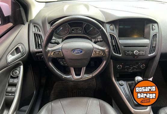 Autos - Ford Focus SE PLUS 2017 Nafta 90000Km - En Venta