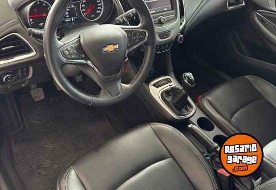 Autos - Chevrolet Cruze LT 2020 Nafta 74000Km - En Venta