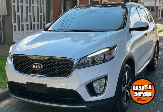 Camionetas - Kia Sorento 2016 Diesel 162000Km - En Venta