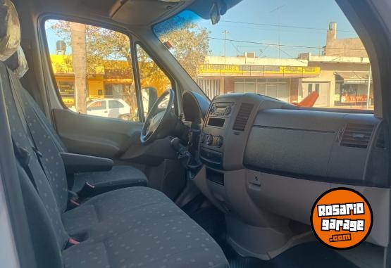 Utilitarios - Mercedes Benz Sprinter Chasis 515 2013 Diesel 81000Km - En Venta