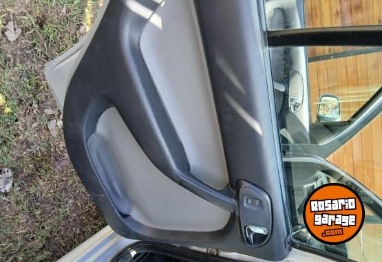 Autos - Volkswagen Gol Country 2007 Nafta 194500Km - En Venta