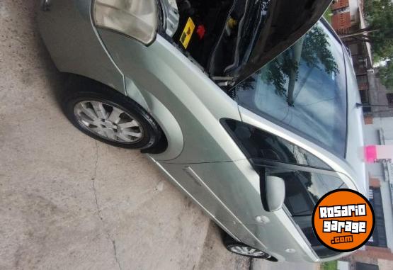 Autos - Chevrolet MERIVA 2006 GNC 490000Km - En Venta
