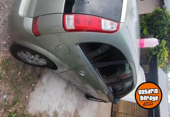 Autos - Chevrolet MERIVA 2006 GNC 490000Km - En Venta