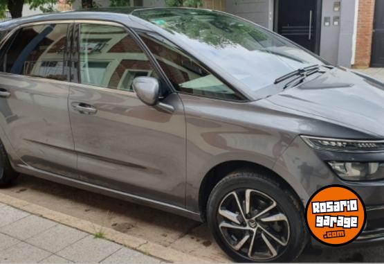 Autos - Citroen C4 Picasso 2018 Diesel 264000Km - En Venta