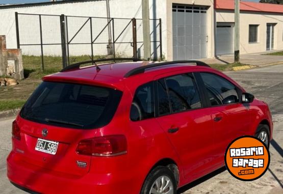 Autos - Volkswagen Suran 1.6 confortline 2015 Nafta 130000Km - En Venta