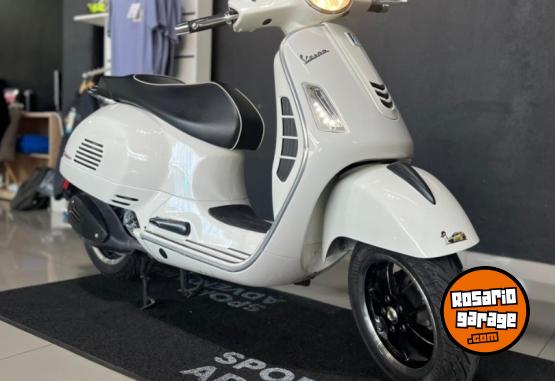 Motos - Vespa GTS 300 2017 Nafta 15800Km - En Venta