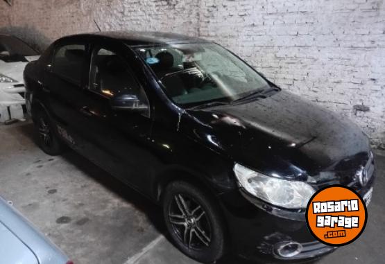 Autos - Volkswagen Voyage 2012 GNC 290000Km - En Venta