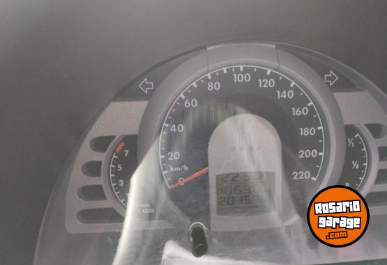 Autos - Volkswagen Suran 1.6 Highline 2007 Nafta 200000Km - En Venta
