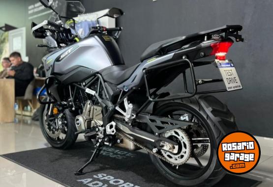 Motos - Qj Motor SRT 700 2025 Nafta 1050Km - En Venta