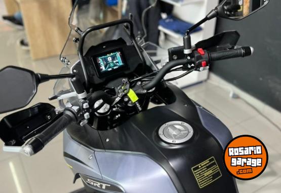 Motos - Qj Motor SRT 700 2025 Nafta 1050Km - En Venta