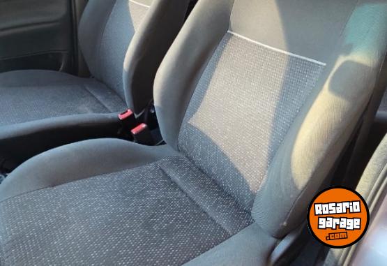 Autos - Chevrolet Corsa classic 2015 GNC 164400Km - En Venta