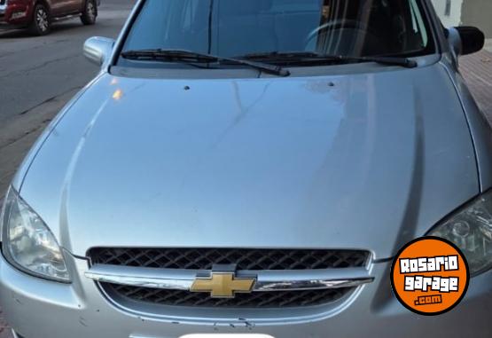 Autos - Chevrolet Corsa classic 2015 GNC 164400Km - En Venta
