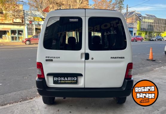 Autos - Peugeot Partner 2021 Diesel 50000Km - En Venta