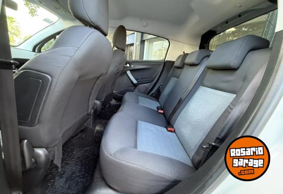 Autos - Peugeot 208 Allure Touch 2014 Nafta 120000Km - En Venta