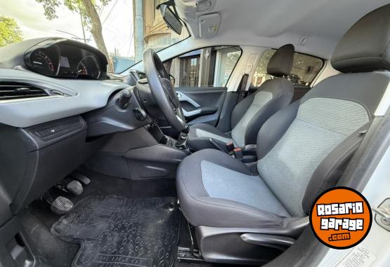 Autos - Peugeot 208 Allure Touch 2014 Nafta 120000Km - En Venta