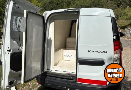 Utilitarios - Renault Kangoo 2020 Nafta 150000Km - En Venta