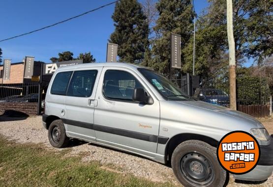 Utilitarios - Peugeot PATAGONICA 1.9D 4PTAS 2008 Diesel - En Venta