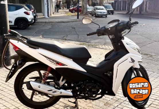 Motos - Honda Wave 110s FULL 2024 Nafta 3600Km - En Venta