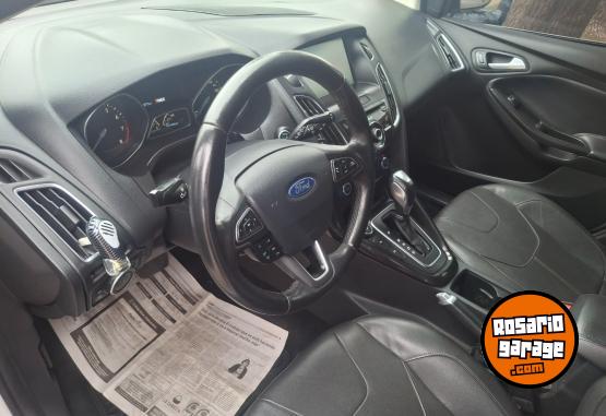 Autos - Ford FOCUS TITANIUM 2016 Nafta 132000Km - En Venta