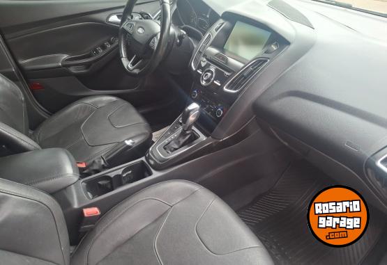 Autos - Ford FOCUS TITANIUM 2016 Nafta 132000Km - En Venta