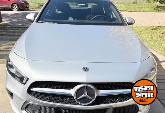 Autos - Mercedes Benz A200 Sedan 2023 Nafta 25000Km - En Venta