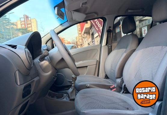 Autos - Fiat Palio Attractive 2013 Nafta - En Venta