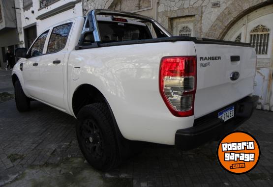 Camionetas - Ford Ranger 2021 Diesel 140000Km - En Venta