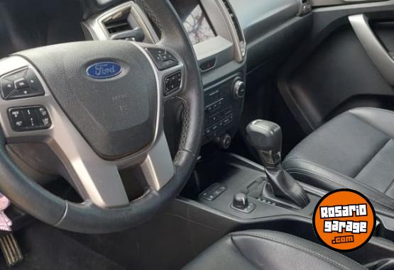 Camionetas - Ford Ranger DC 4x4 LTD AT 3.2L 2022 Diesel 40000Km - En Venta