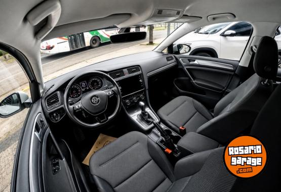 Autos - Volkswagen Golf Comfortline DSG 2018 2018 Nafta 112000Km - En Venta