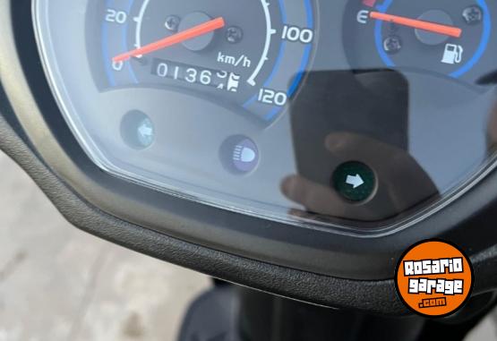 Motos - Kymco Agility 125 2022 Nafta 1480Km - En Venta
