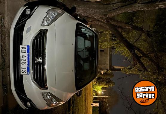Autos - Peugeot 308 Roland Garros 2019 Nafta 145000Km - En Venta