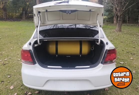 Autos - Volkswagen Voyage 2009 GNC 175000Km - En Venta