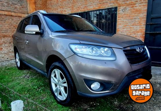 Camionetas - Hyundai Santa fe 4WD 2010 Nafta 185000Km - En Venta