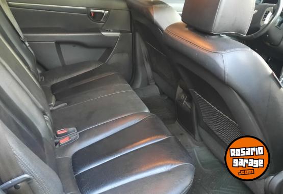 Camionetas - Hyundai Santa fe 4WD 2010 Nafta 185000Km - En Venta