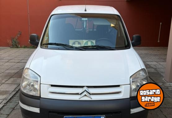 Utilitarios - Citroen Berlingo 2021 Diesel 186000Km - En Venta