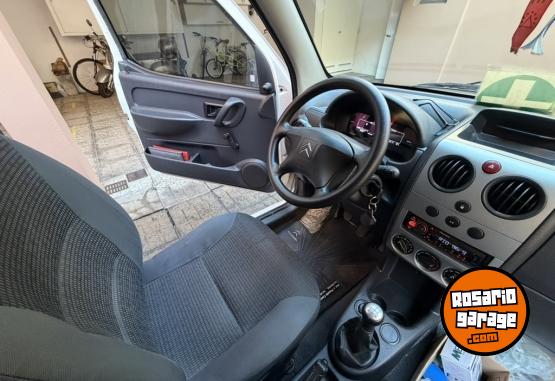 Utilitarios - Citroen Berlingo 2021 Diesel 186000Km - En Venta