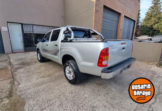 Camionetas - Toyota Hilux SR 2007 Diesel 268000Km - En Venta